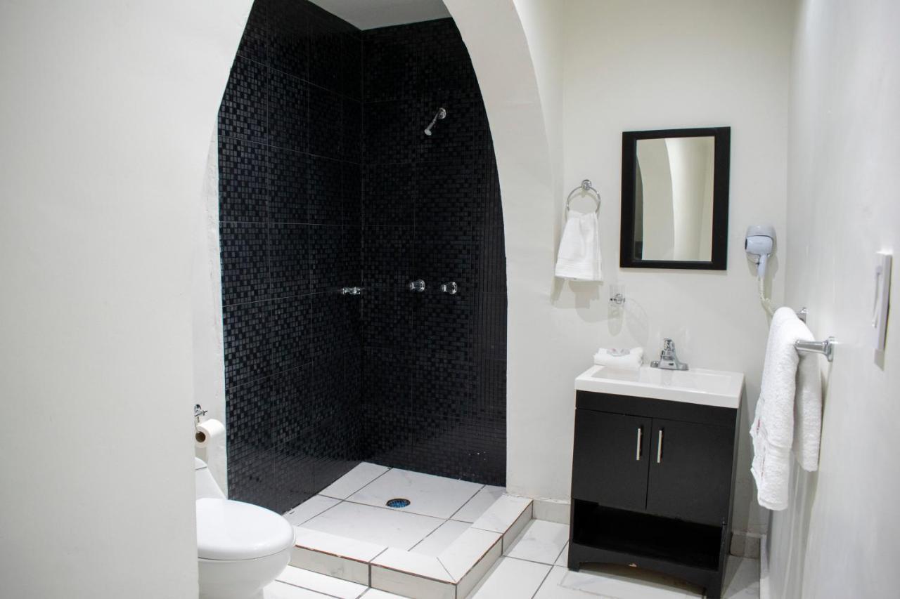 Suites Motel La Frontera Ciudad Juárez Zewnętrze zdjęcie