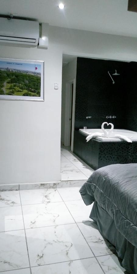 Suites Motel La Frontera Ciudad Juárez Zewnętrze zdjęcie
