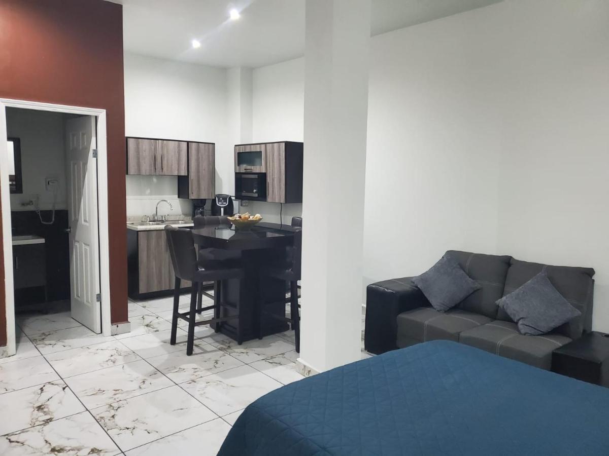 Suites Motel La Frontera Ciudad Juárez Zewnętrze zdjęcie
